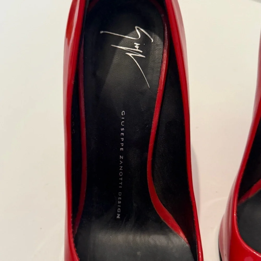 Giuseppe Zanotti Red Patent Leather Pointed-Toe Pumps Heels EU 37.5 US 7.5